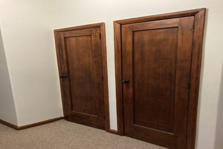 Photo of property in 160 Cook Street, West End, Palmerston North, 4410