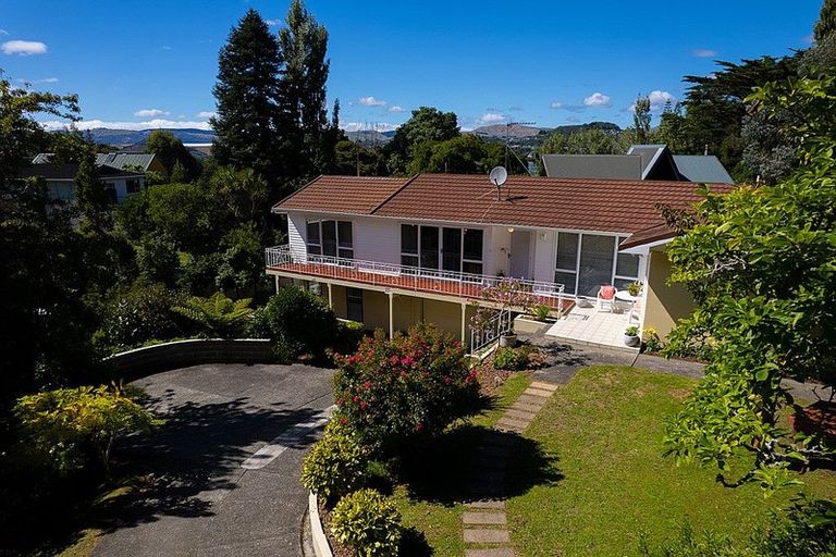 Photo of property in 80a Mana View Road, Paremata, Porirua, 5026