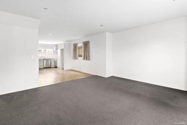 Photo of property in 11 Apple Orchard Way, Sunnyvale, Auckland, 0612