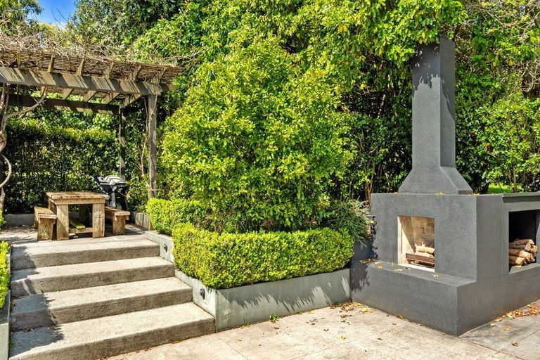 Photo of property in 36 Pahoia Beach Road, Whakamarama, Tauranga, 3172