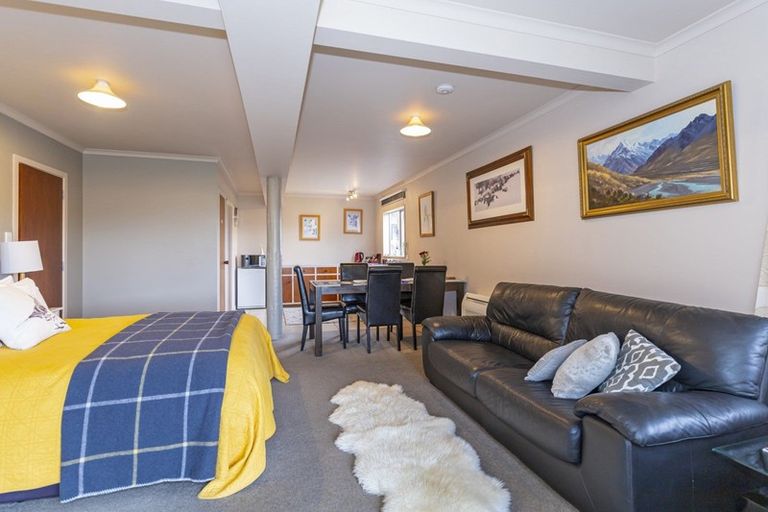 Photo of property in 6 Murray Place, Lake Tekapo, 7999