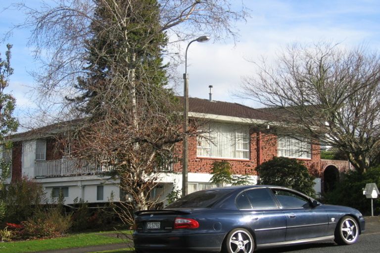 Photo of property in 11 Salmond Place, Dinsdale, Hamilton, 3204