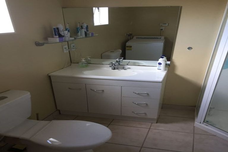 Photo of property in 67 Casuarina Road, Half Moon Bay, Auckland, 2012