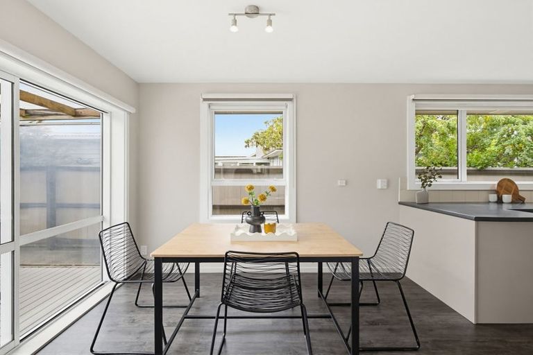 Photo of property in 38 Fern Drive, Halswell, Christchurch, 8025