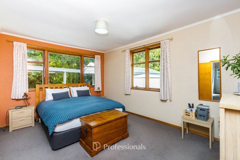 Photo of property in 58 Heretaunga Square, Silverstream, Upper Hutt, 5019