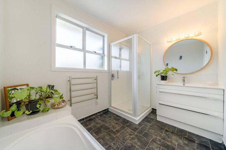 Photo of property in 30 Longfellow Street, Trentham, Upper Hutt, 5018