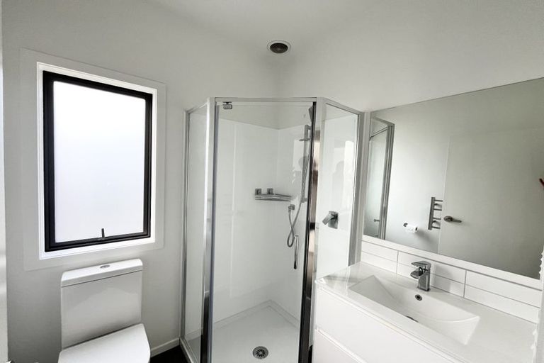 Photo of property in 27/28 Westgate Drive, Westgate, Auckland, 0614