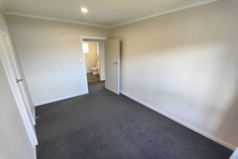 Photo of property in 8a Cotton Street, St Andrews, Hamilton, 3200