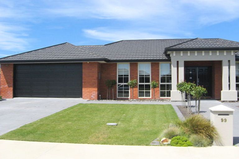 Photo of property in 99 O'neill Avenue, Northwood, Christchurch, 8051