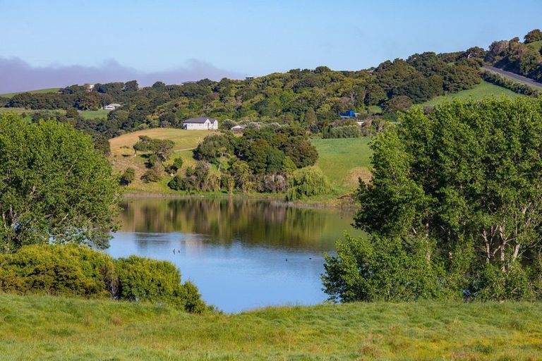 Photo of property in 34 Manu Drive, Kaiwaka, 0573
