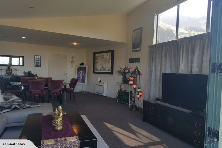 Photo of property in 1 Glas Brae, Governors Bay, Lyttelton, 8971