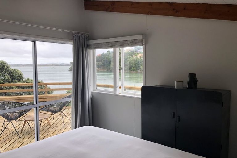 Photo of property in 109 Island Bay Road, Beach Haven, Auckland, 0626