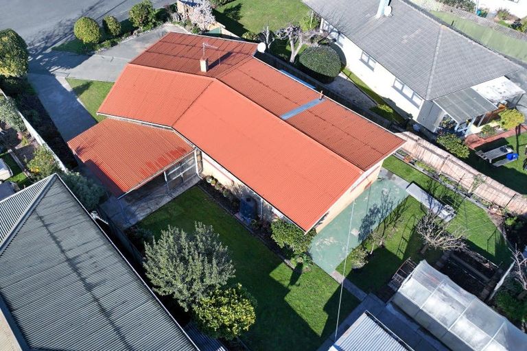 Photo of property in 14 Tennyson Crescent, Stoke, Nelson, 7011