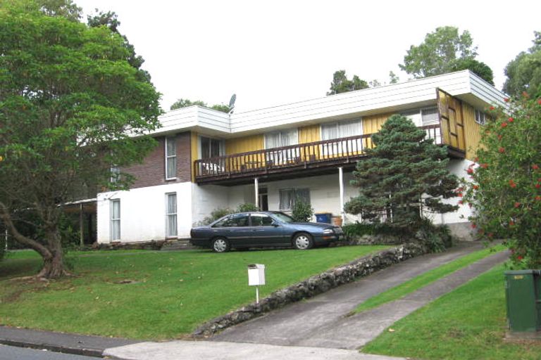 Photo of property in 2 Autumn Avenue, Glen Eden, Auckland, 0602