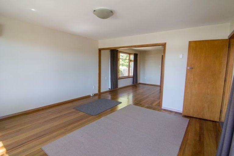 Photo of property in 208 Centaurus Road, Saint Martins, Christchurch, 8022