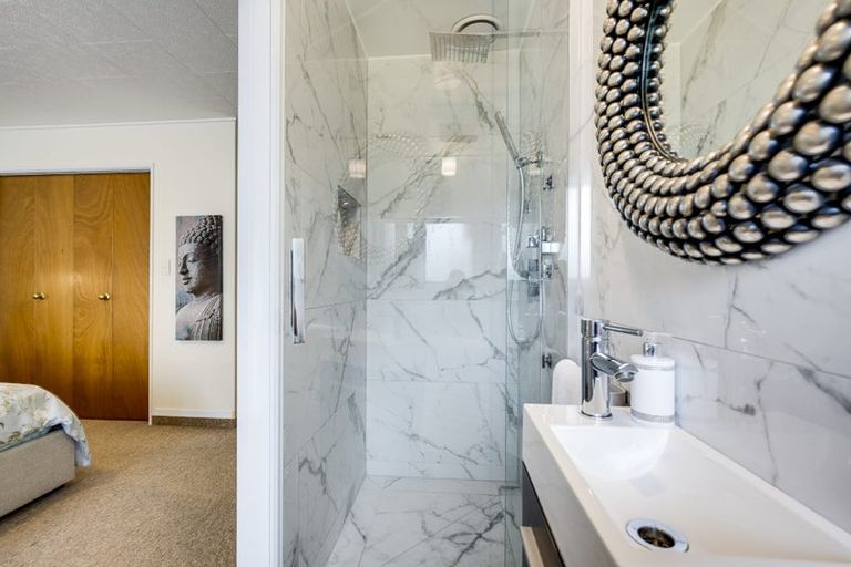 Photo of property in 54 Allens Lane, Clive, 4102