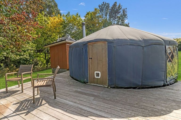 Photo of property in 94a Tauranga Direct Road, Hamurana, Rotorua, 3096