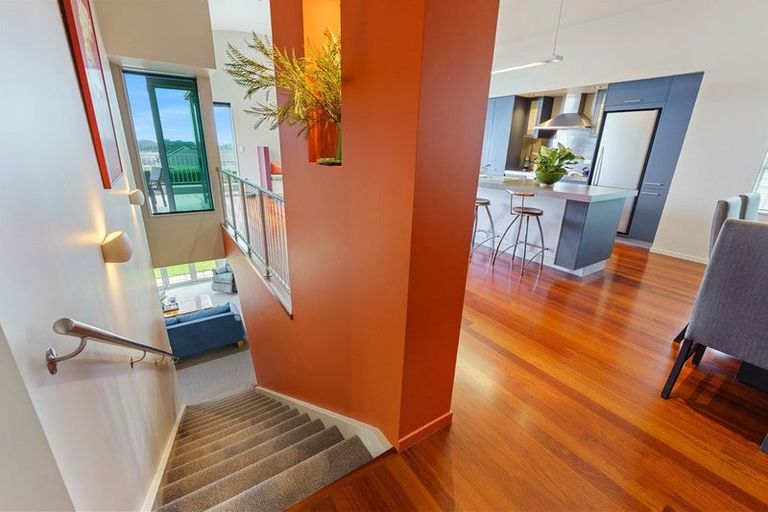 Photo of property in 110 Winara Avenue, Waikanae, 5036