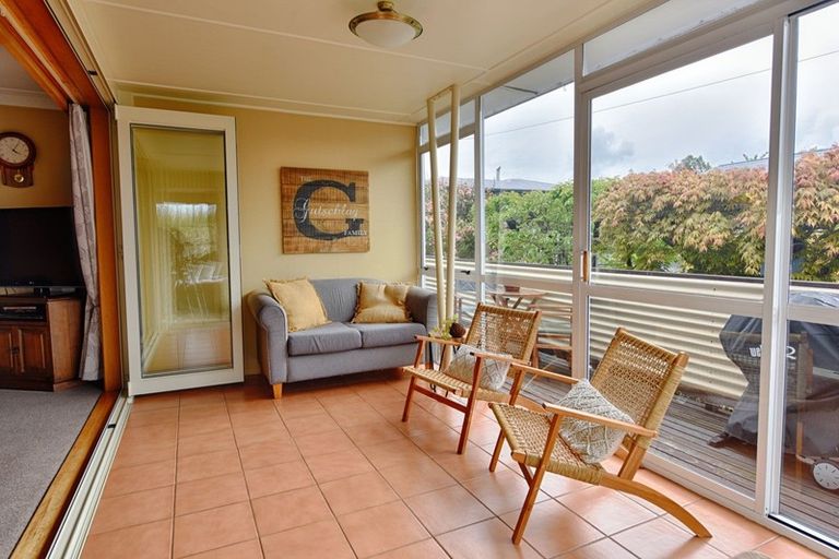 Photo of property in 18 Frank Street, Gore, 9710