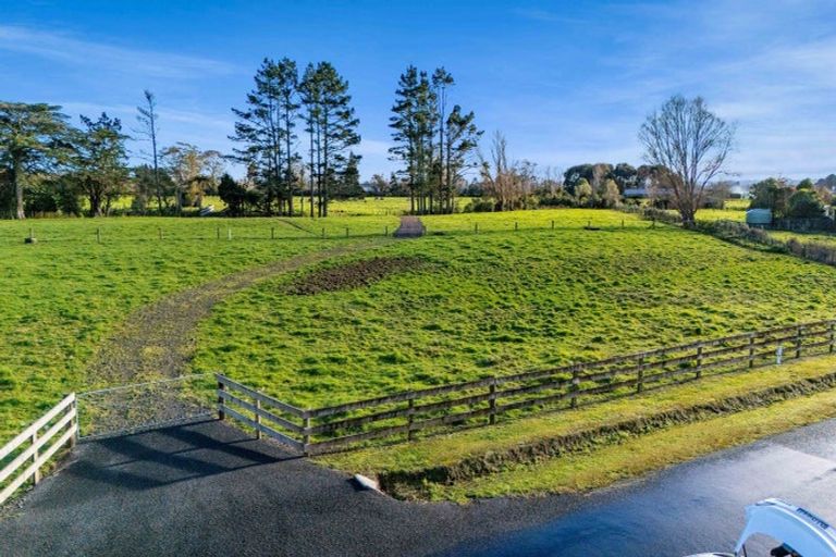 Photo of property in 39 Rugby Road, Tariki, 4388