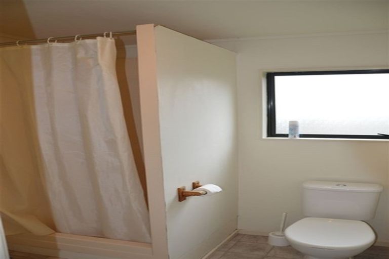 Photo of property in 14 Macmurray Road, Paihia, 0200