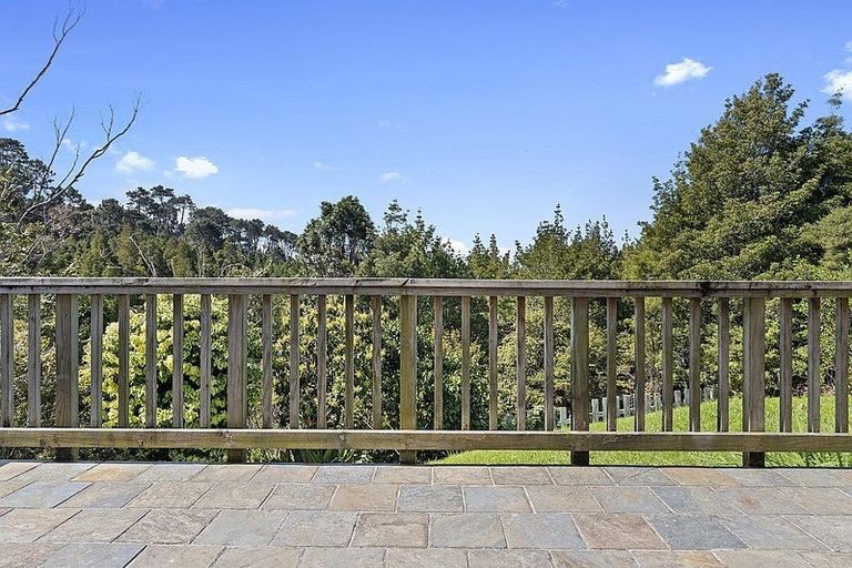 Photo of property in 180 Kahikatea Flat Road, Dairy Flat, Albany, 0794