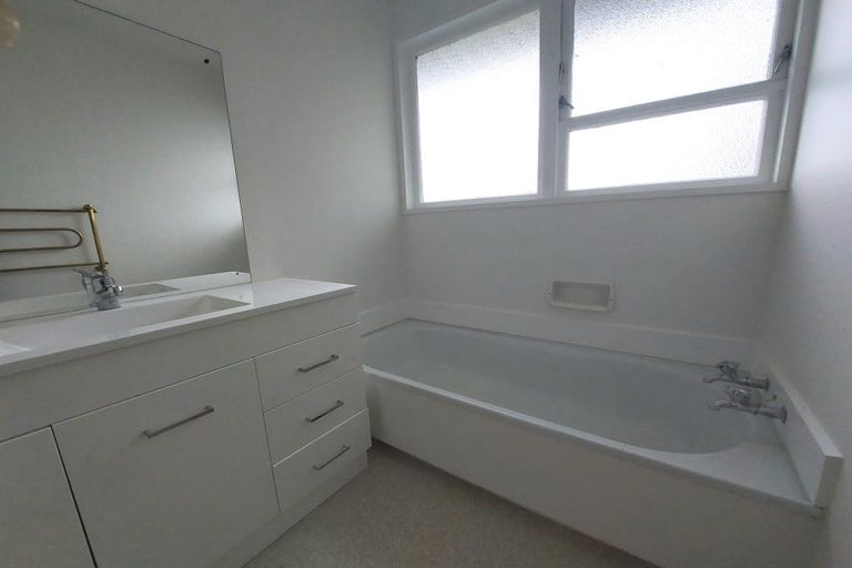 Photo of property in 3 Hawick Street, Karori, Wellington, 6012