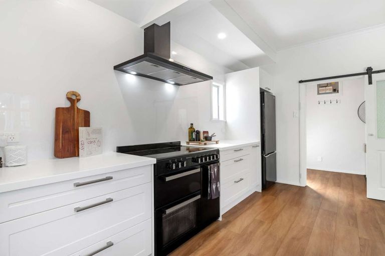 Photo of property in 14 Clapham Place, Whanganui East, Whanganui, 4500