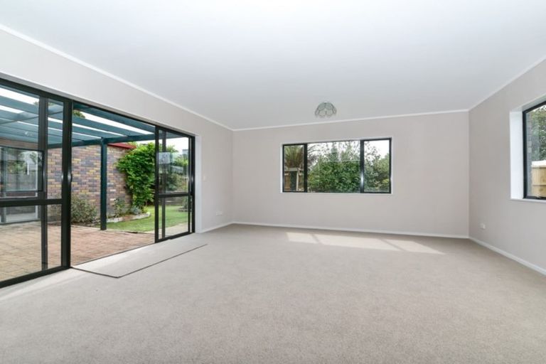 Photo of property in 28 Williamson Street, Cambridge, 3434