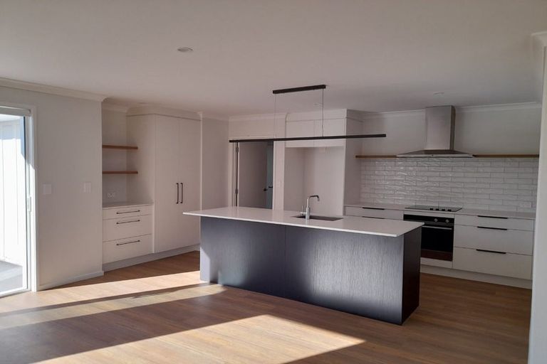 Photo of property in 11 Cotula Way, Papamoa Beach, Papamoa, 3118