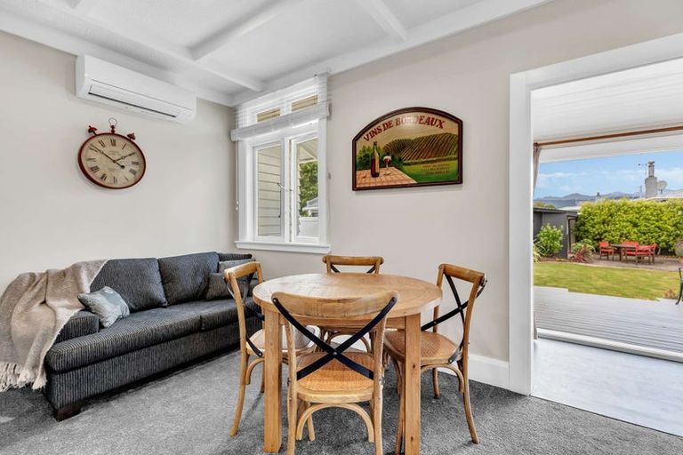 Photo of property in 56 Queenwood Road, Levin, 5510