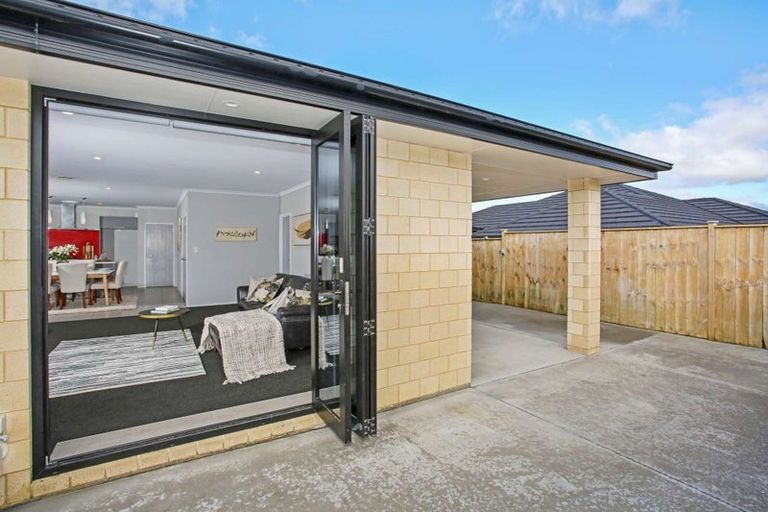 Photo of property in 5 Millbrae Place, Pokeno, 2402