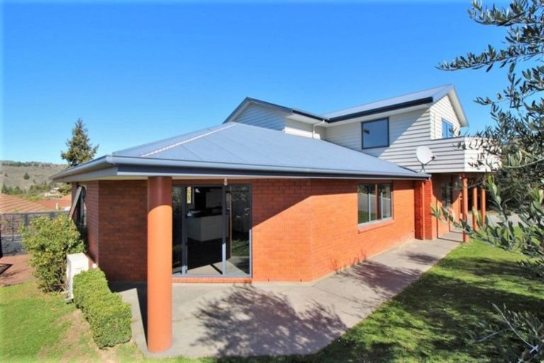 Photo of property in 42a Aronui Road, Bridge Hill, Alexandra, 9320