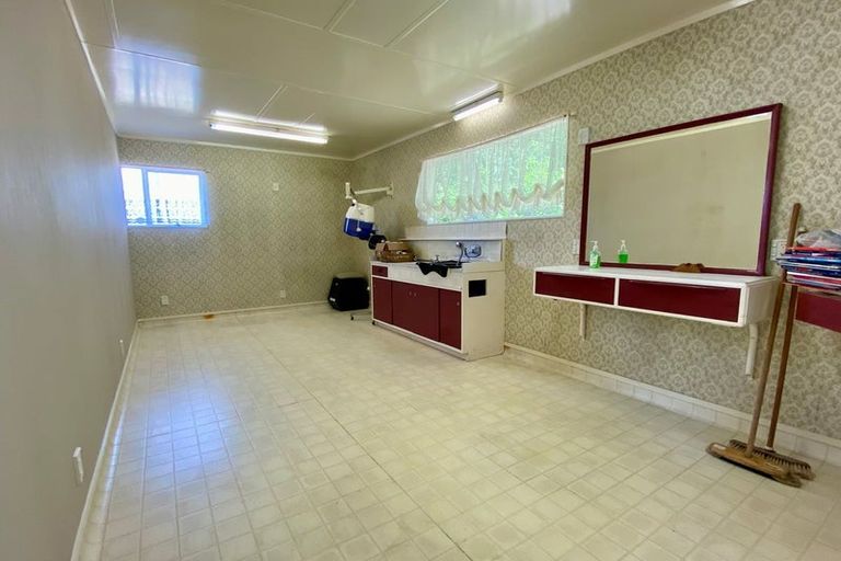 Photo of property in 906 State Highway 1, Himatangi, Foxton, 4891