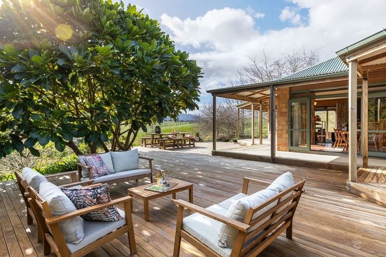 Photo of property in 22 Rosemount Road, Matakana, Warkworth, 0985