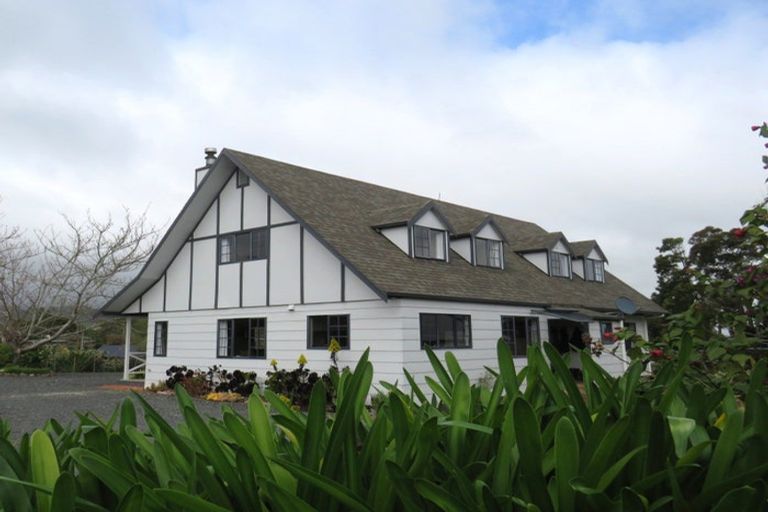 Photo of property in 33 Railway Terrace, Ohau, Levin, 5570