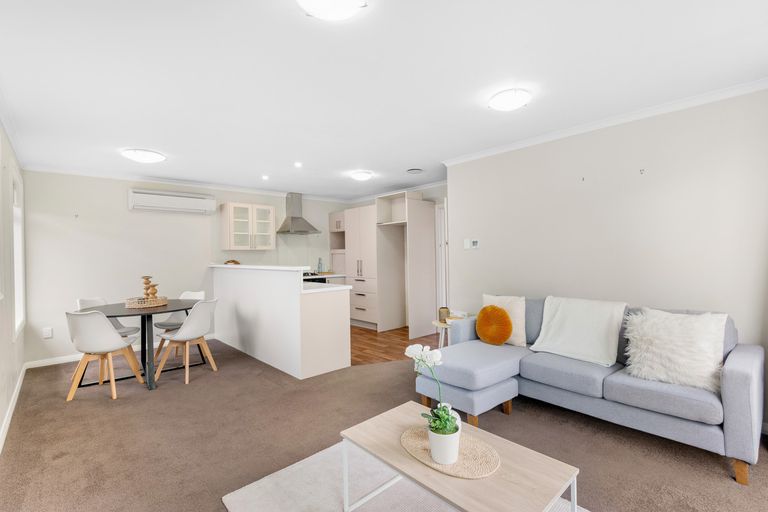 Photo of property in 212 Gordon Road, Mosgiel, 9024