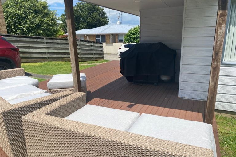 Photo of property in 24 Warwick Place, Brookfield, Tauranga, 3110