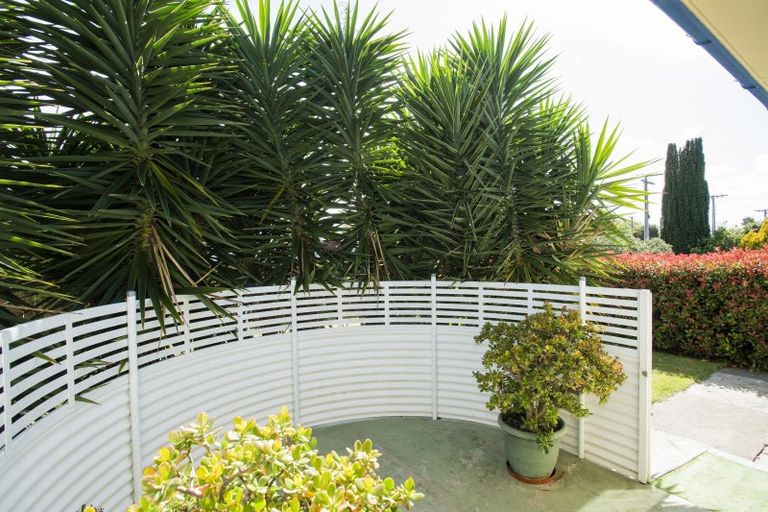 Photo of property in 2 Churchill Crescent, Te Hapara, Gisborne, 4010