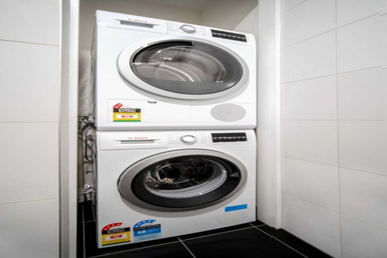 Photo of property in 410/19 Rawene Road, Birkenhead, Auckland, 0626