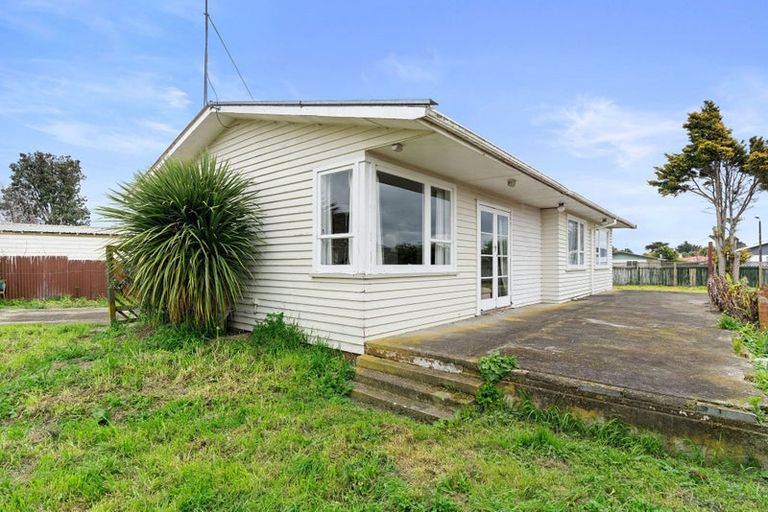 Photo of property in 2 Cook Street, Levin, 5510
