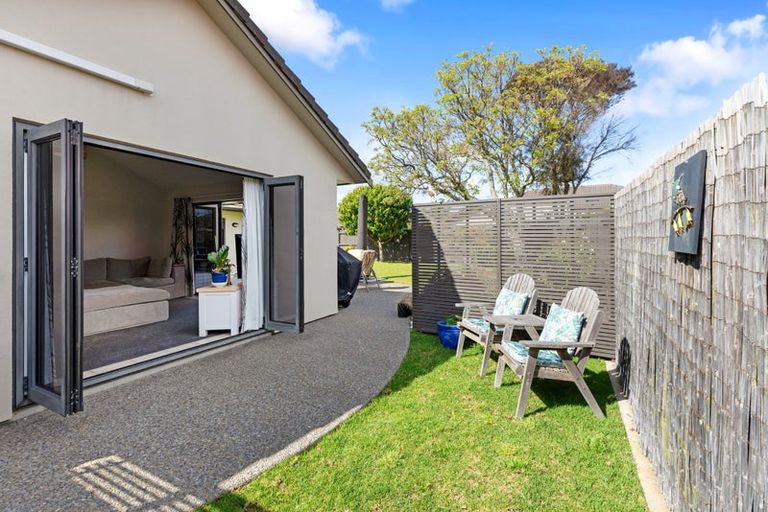 Photo of property in 89 Kahira Crescent, Papamoa Beach, Papamoa, 3118
