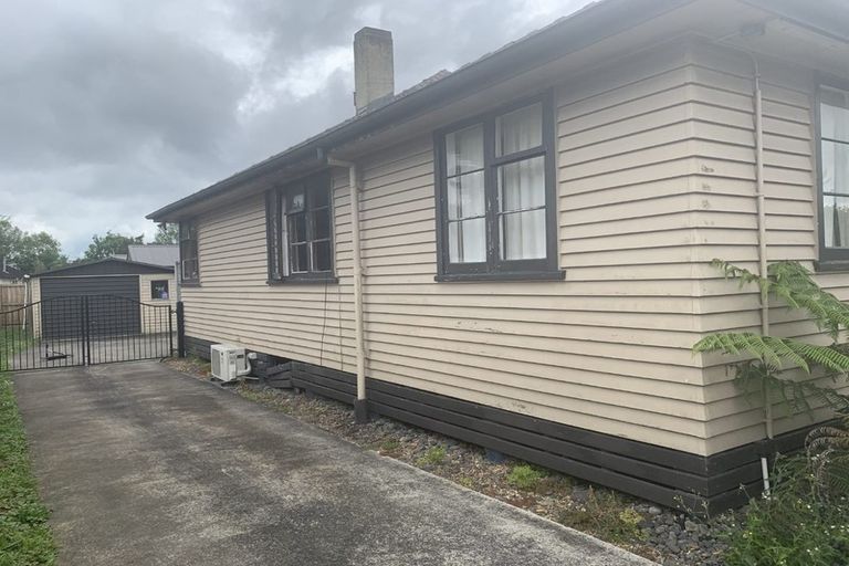 Photo of property in 25 Montgomery Crescent, Bader, Hamilton, 3206