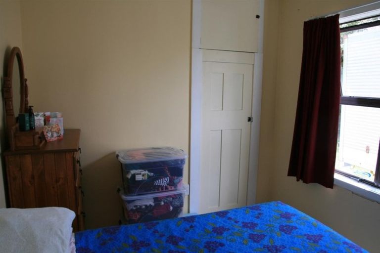 Photo of property in 590 Arawhata Road, Opunake, 4681