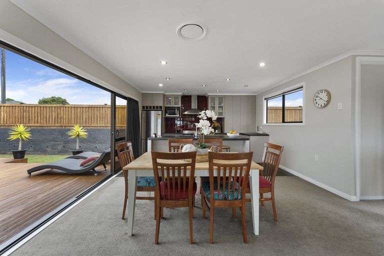 Photo of property in 70 Tarahua Road, Welbourn, New Plymouth, 4310