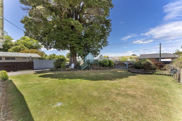 Photo of property in 18 Sedcole Street, Pahiatua, 4910