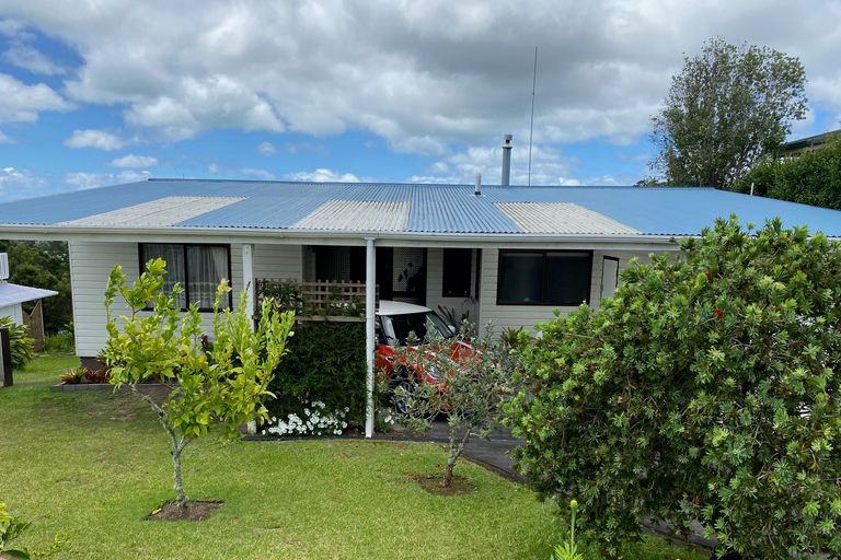 Photo of property in 10 Tui Grove, Paihia, 0200