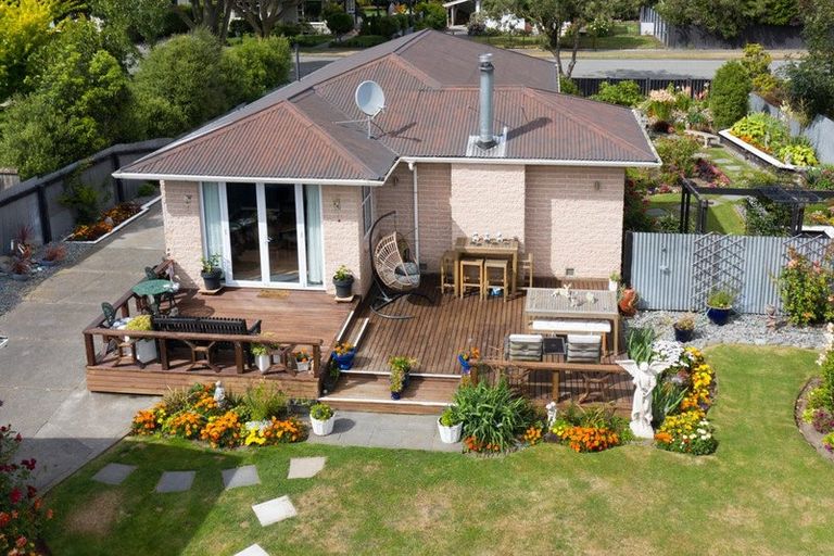 Photo of property in 5 Rolleston Street, Rakaia, 7710