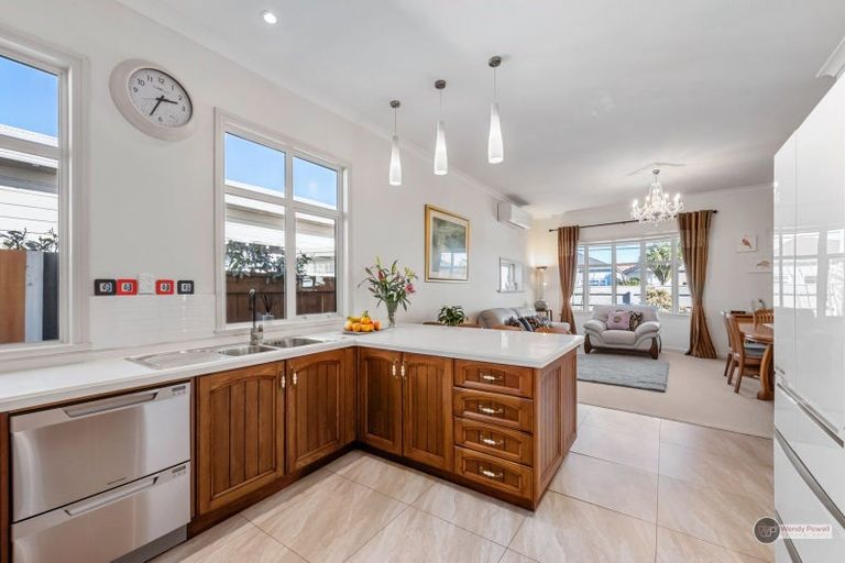 Photo of property in 389 Jackson Street, Petone, Lower Hutt, 5012