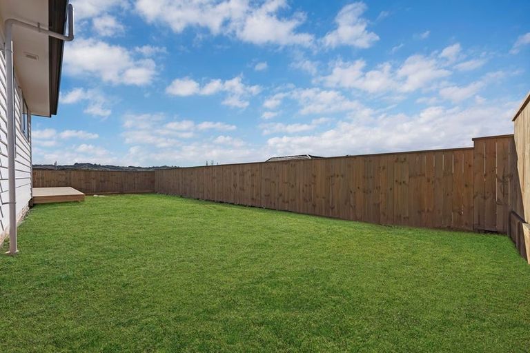 Photo of property in 2 Vintner Lane, Pokeno, 2402